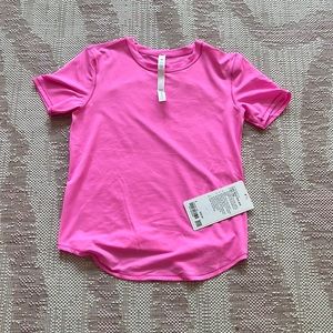 Lululemon “high neck run and train tee”  never worn!
